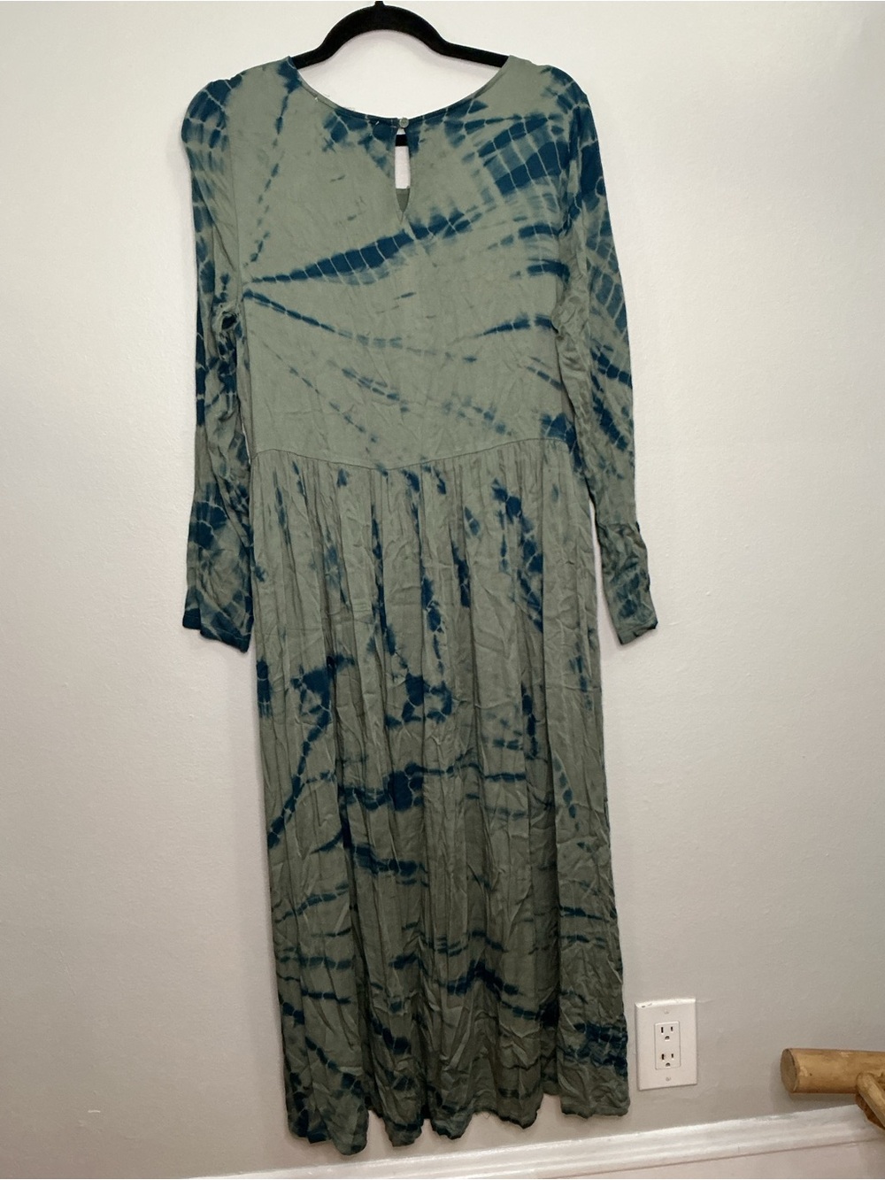 Anthropologie Sage and Navy Tie-Dye Long Sleeve Maxi Dress